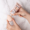 Vege Flumi Fluid mineralny rozświetlający 01 Jasny Beż 30g - 2